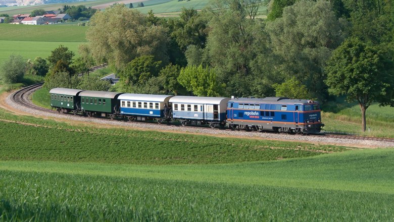 Mit dem Nostalgieexpress in den Naturpark, © regiobahn